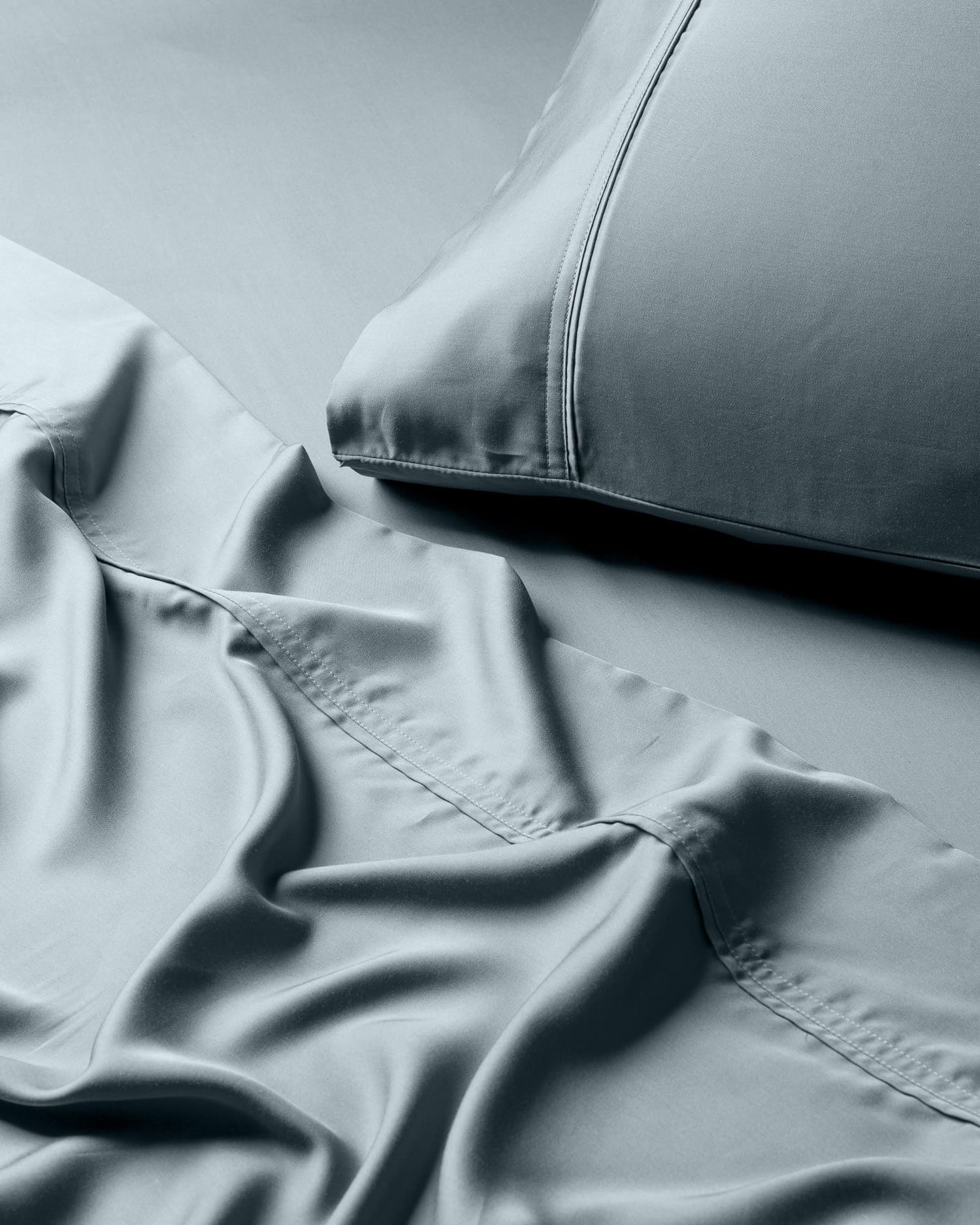 Comparing Bamboo vs. Cotton vs. Eucalyptus Sheets