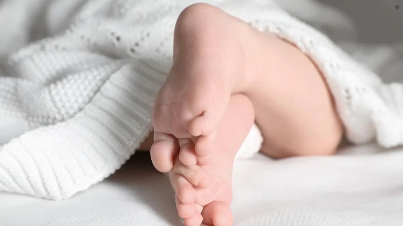 The Benefits of Eucalyptus Sheets for Sensitive Skin Olive + Crate