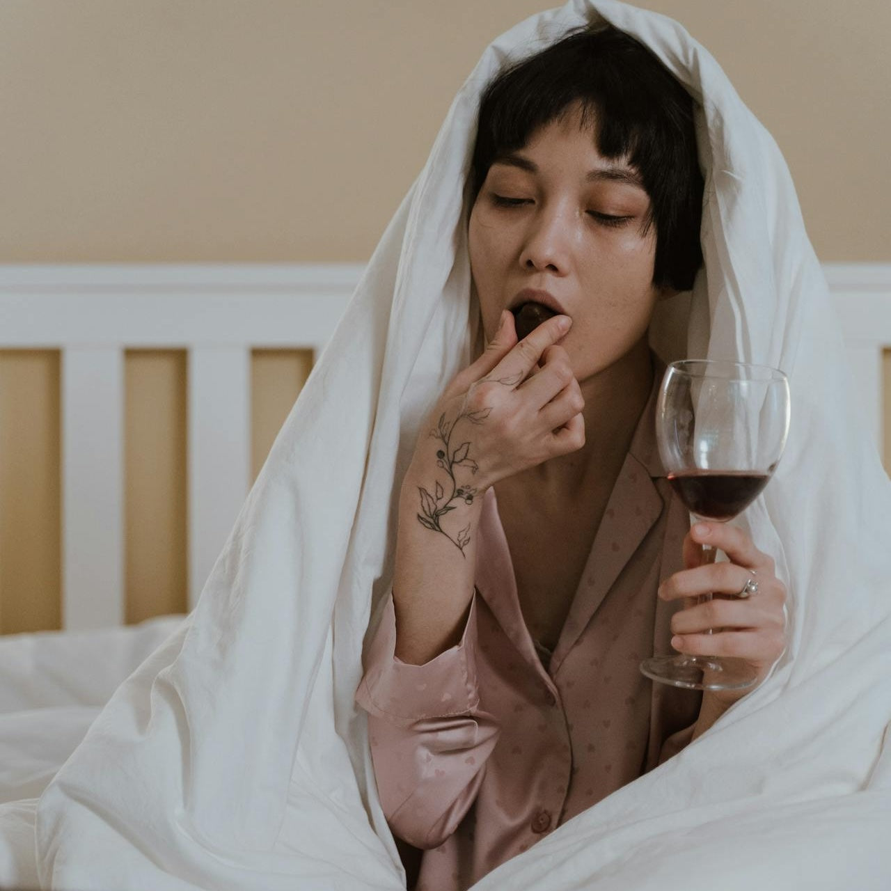 chocolate before bed